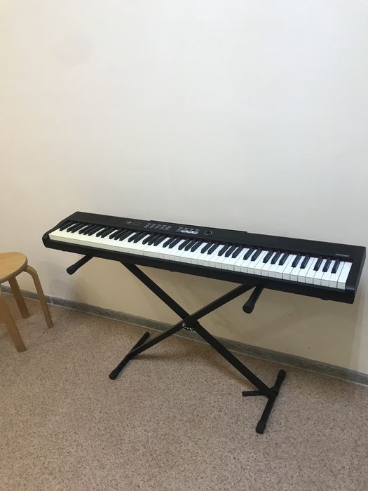 Продаю пианино