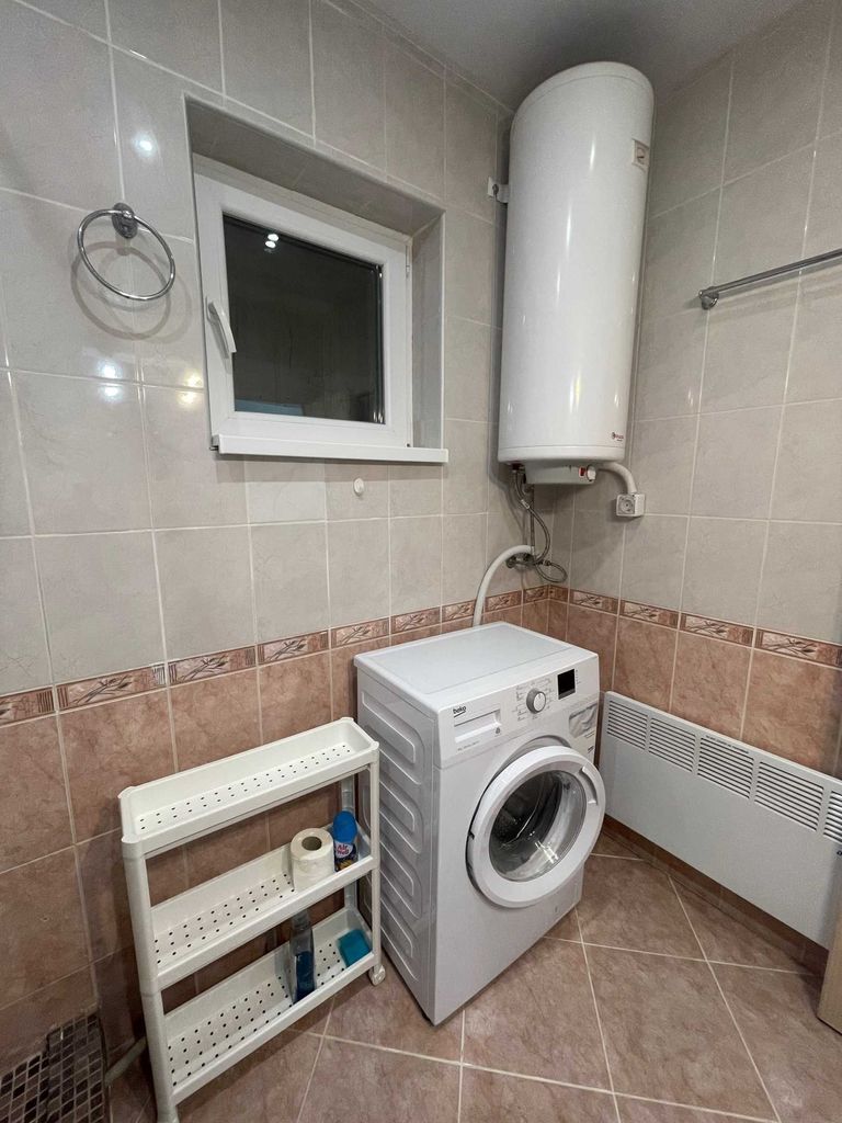 Продава се Двустаен апартамент в Бяла - 67 кв.м за 941 €/кв.м - Снимка #16