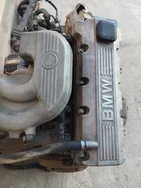 Мотор коробка BMW