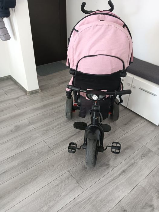 Vand tricicleta in stare foarte buna