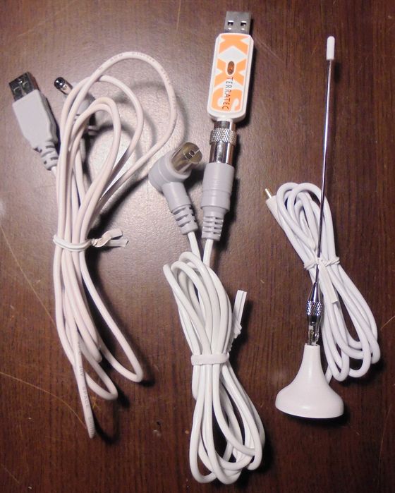 Vand o antena DVB-T Terratec Cinergy Antenna One , cu interfata USB