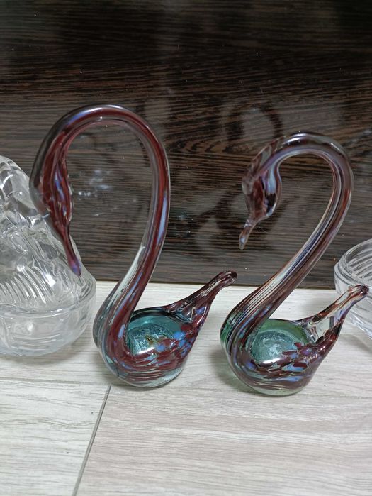 Стеклянные лебеди цена за всё