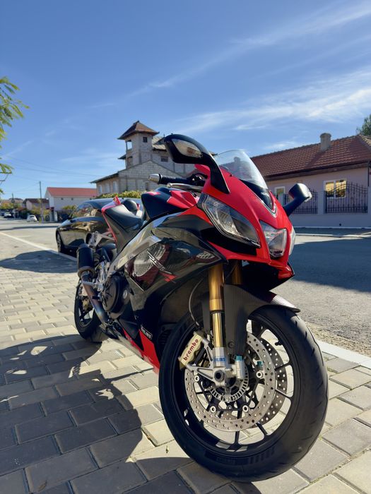 Aprilia rsv4 Factory APRC