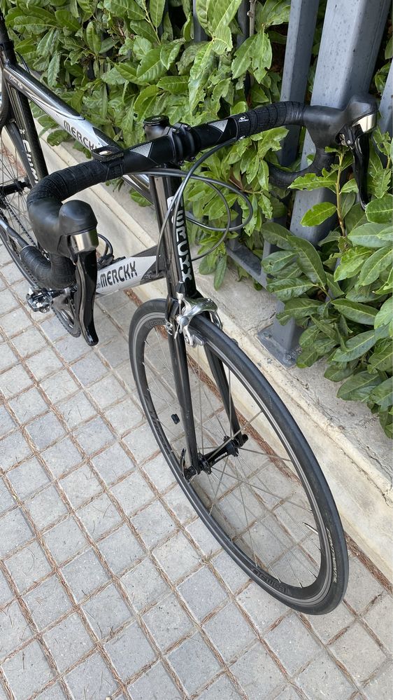 Карбонов шосеен велосипед Eddy Merckx MxM