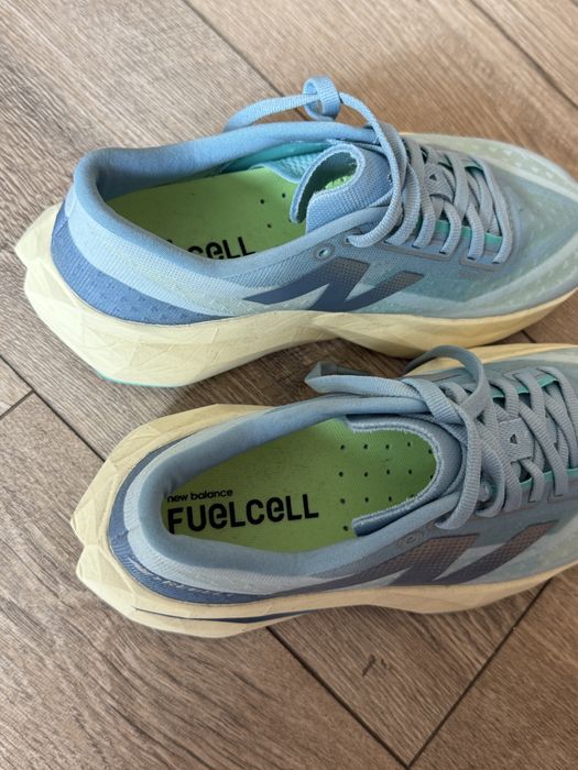 New Balance FuelCell Rebel v4 - 36.5 - Маратонки за бягане