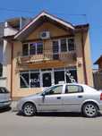 Casă ultracentrală cu spațiu comercial + studio , chiriași stabili !