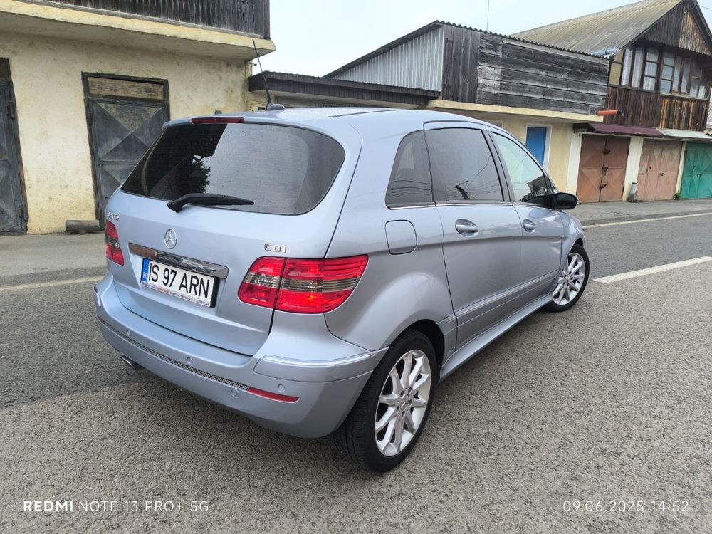 Vand Mercedes B clasa