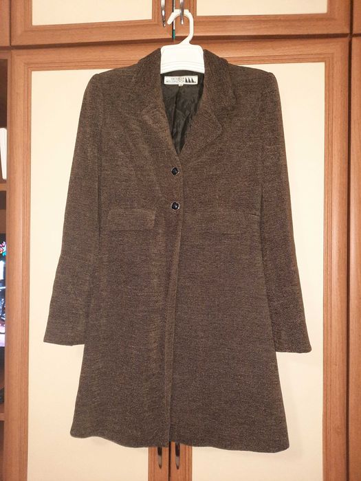 Дамско тъничко палтенце S размер