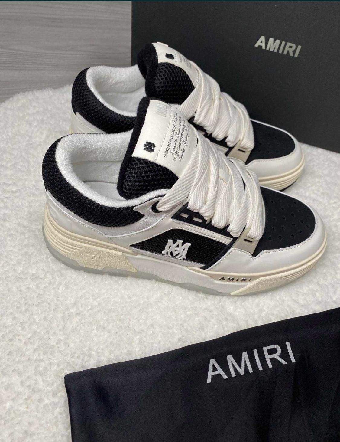 Amiri ma-1 adidași