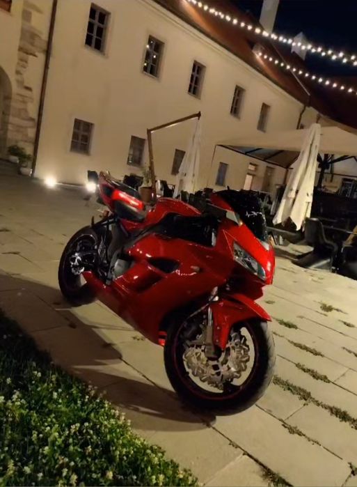 Honda cbr1000rr sc57