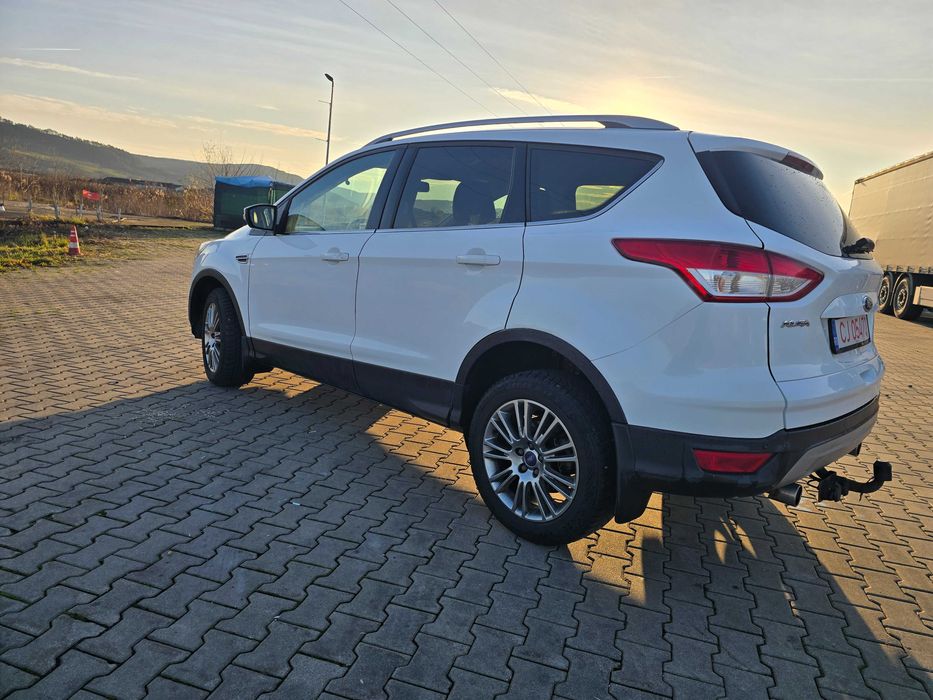 Ford Kuga 4x4 asistat 2.0 TDCI 163 cp