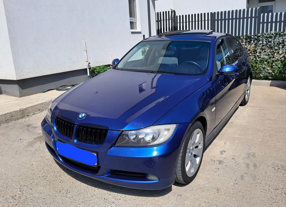 Vând BMW E90 benzina