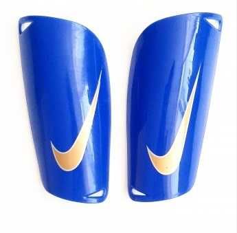 Футбольные щитки Nike (0080)