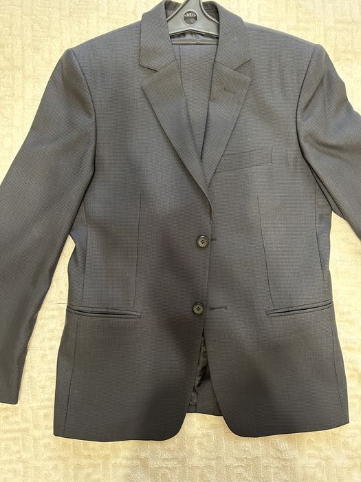 Мужской костюм на свадьбу / праздник