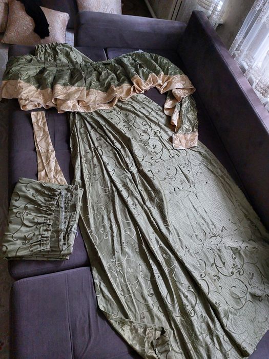 Продам  шторы с ламбрекеном