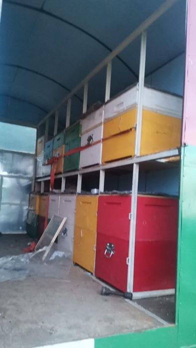 Modul apicol pentru 28 stupi.