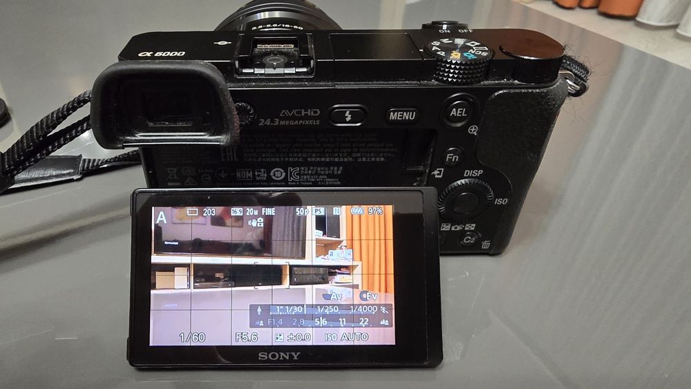 Sony A6000, obiectiv 16-50, f/3,5-5,6