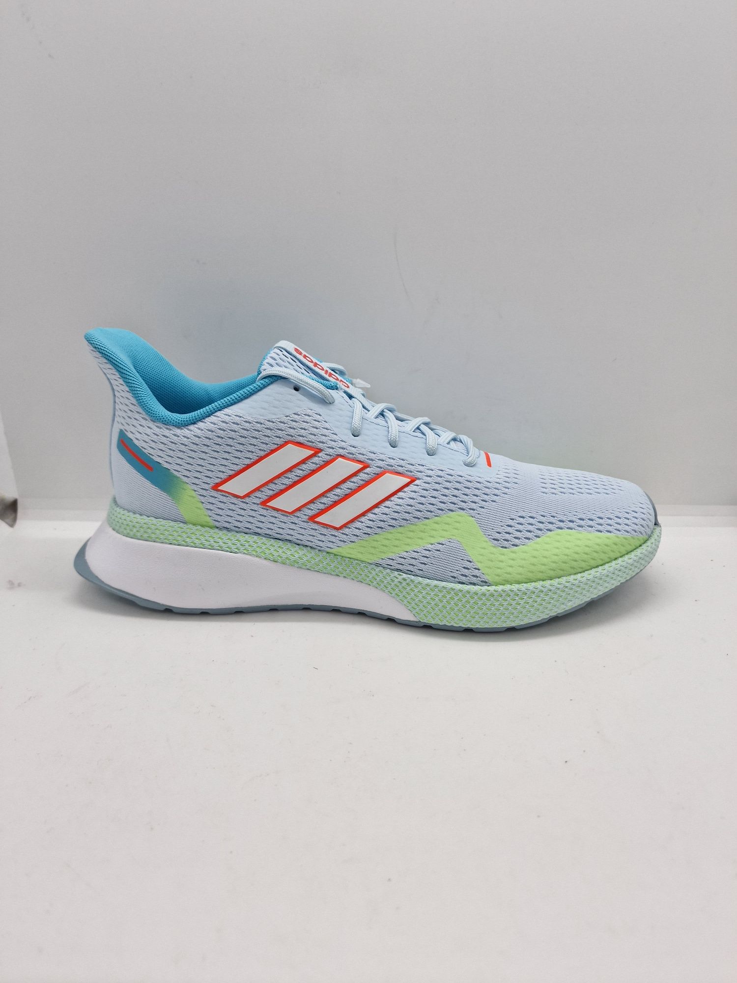 Adidas Novafvse X EG8596 nr. 36,36 2/3