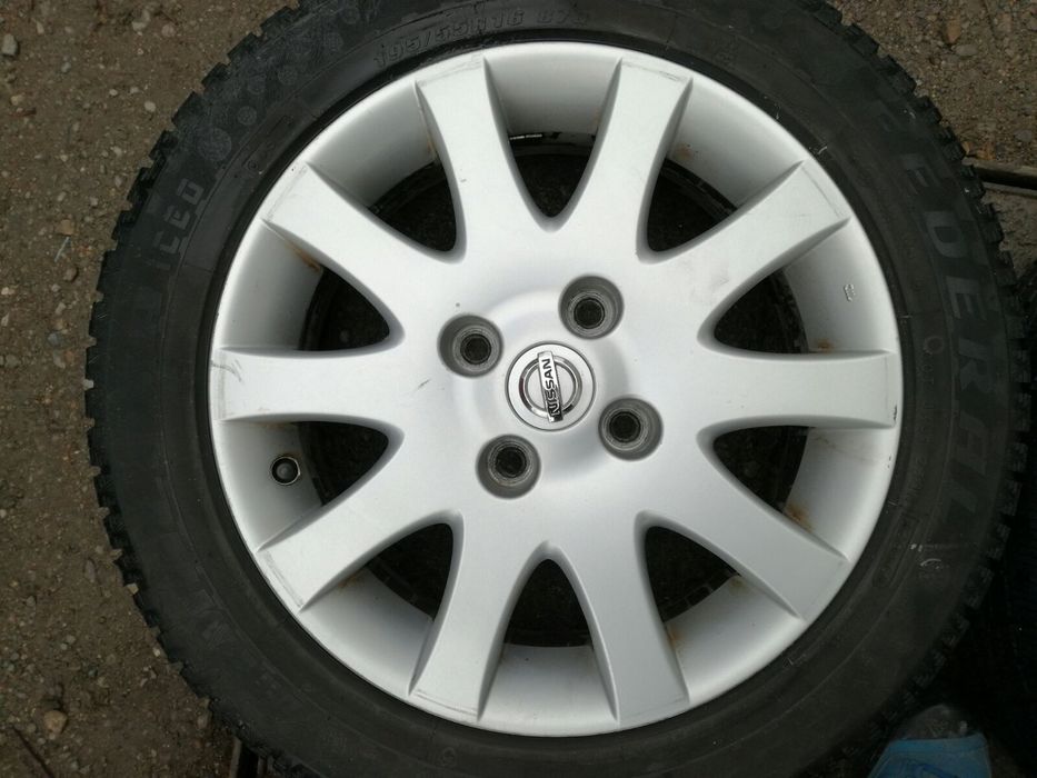 Продавам 4 бр Оригинални Алуминиеви джанти за Нисан
4x114,3 16 *6 J*