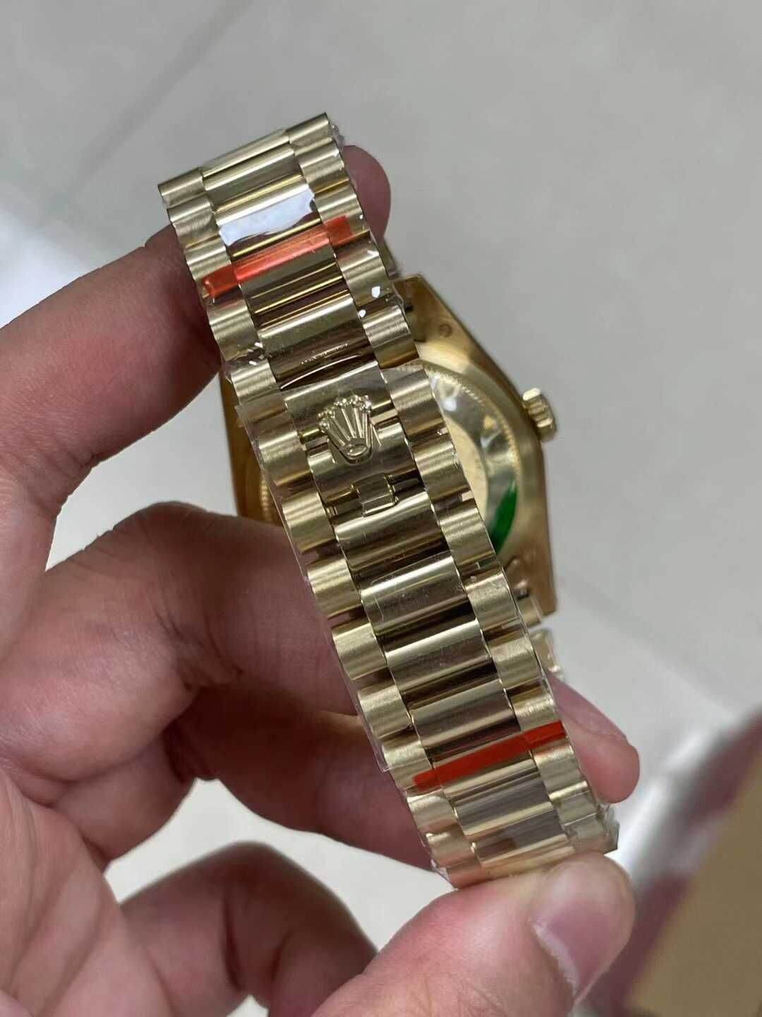 Rolex Day-Date 36mm / 118208