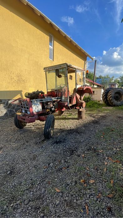 Reparatii utilaje tractoare stivuitoare combine electricitate mecanica