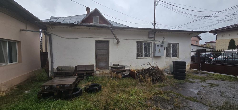 Vând Spațiu Comercial (Clădire + Teren) Dâmbovița, Pucioasa