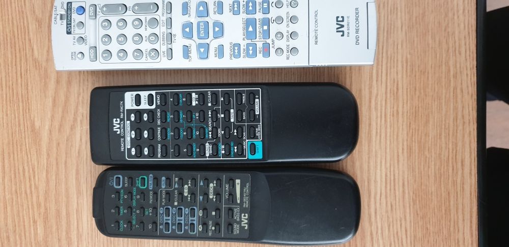Telecomanda Philips, Samsung, Sony, Sharp, Pioneer, Medion, Teufel