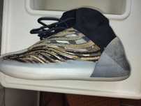 Adidas yeezy noi (doar incercati )fara cutie sau eticheta