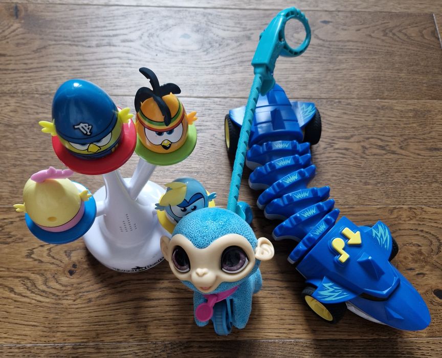 Jucarii interactive 12-18 luni