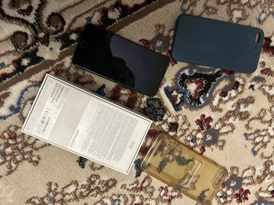 Продам айфон7+ (32гб)