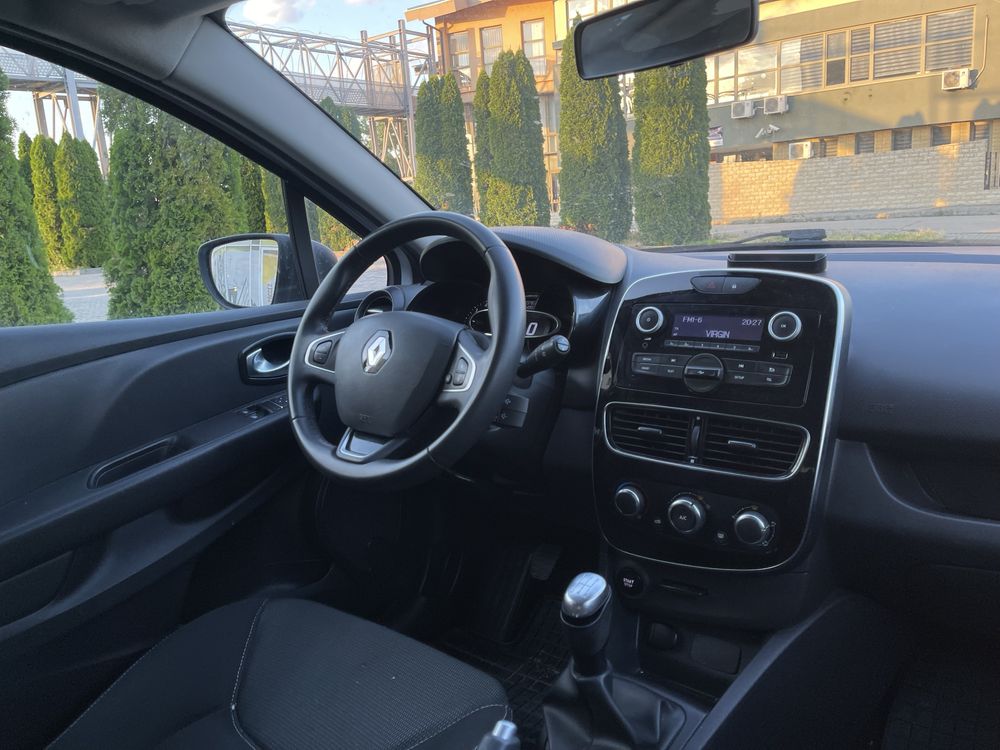Renault Clio 4 * 1.5 DCI 90 CP * Volan Piele *