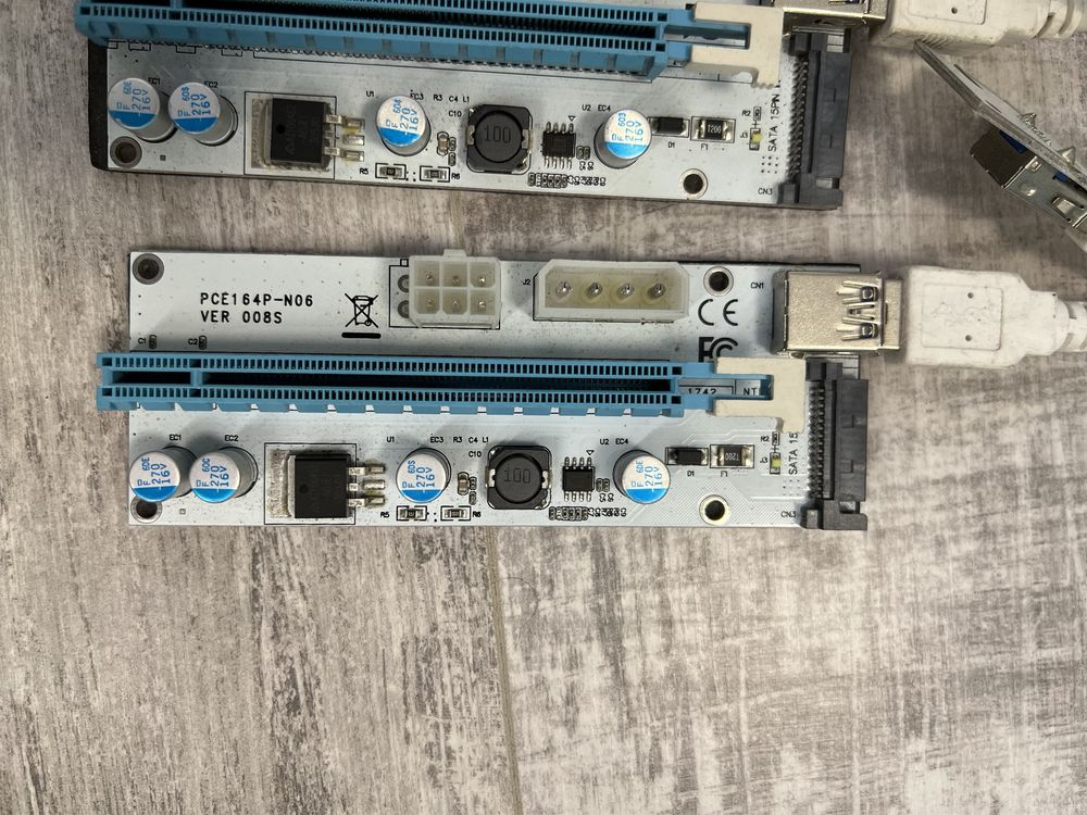 Risere mining V008S PCI Express 1X - 16X, USB 3.0, SATA/Molex/6 Pin