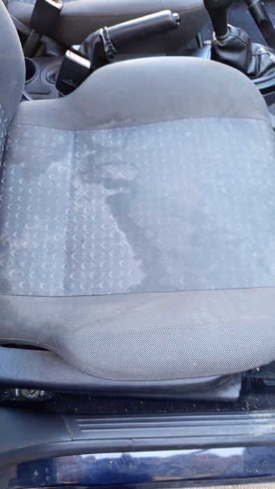 Пране на Автомобили есенно зимно Премахване на Петна изсушаване 90 лв