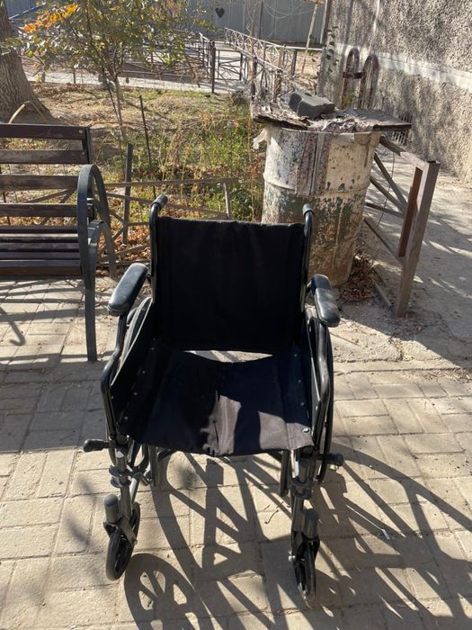 Инвалидный коляска