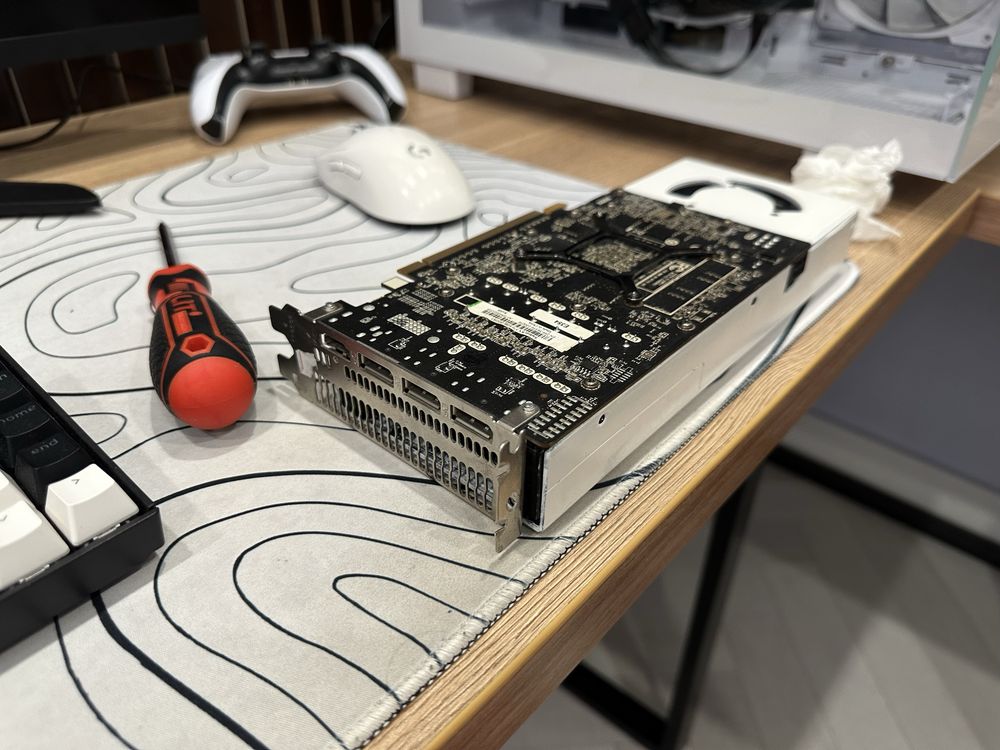 Rx570 radeon белая кастомная