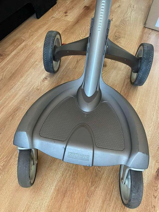 Детска количка Stokke Xplory 

С нормални следи от употре