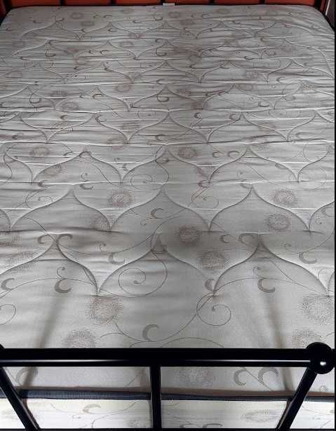 Saltea spuma și somieră fag 160x200 (stare bună)