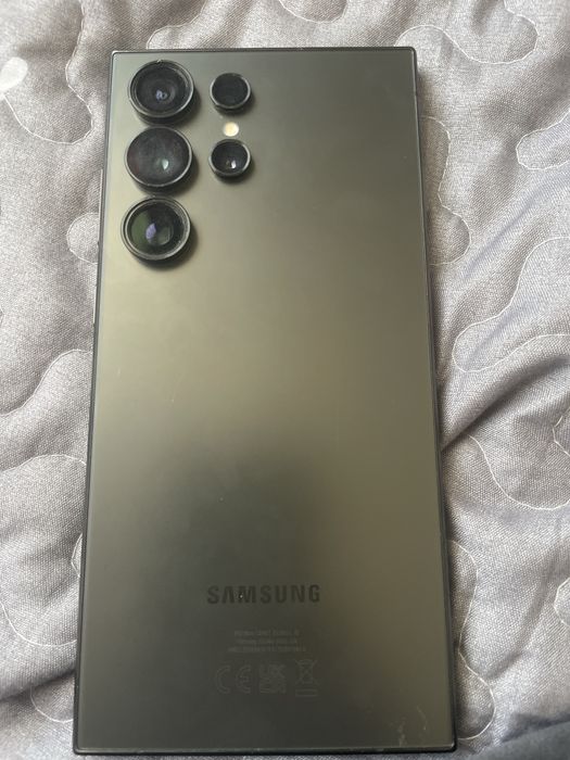 Samsung ultra 24 nou