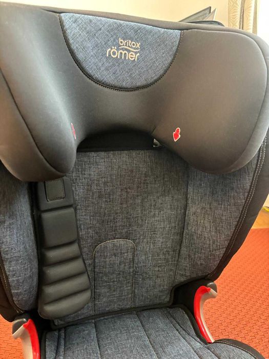 Scaun auto ISOFIX Britax Romer KIDFIX III