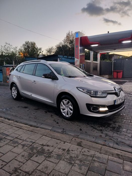 Reno Megan 3 model limited E 6 recent ân Ro  ânmatriculată