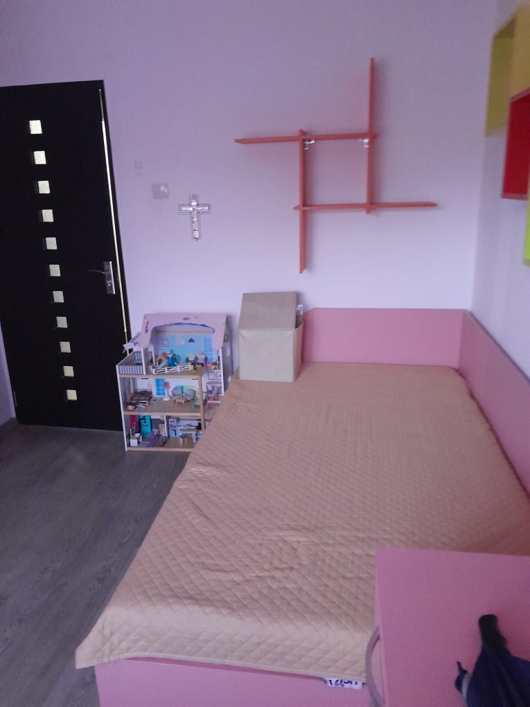 Apartament  de vânzare.