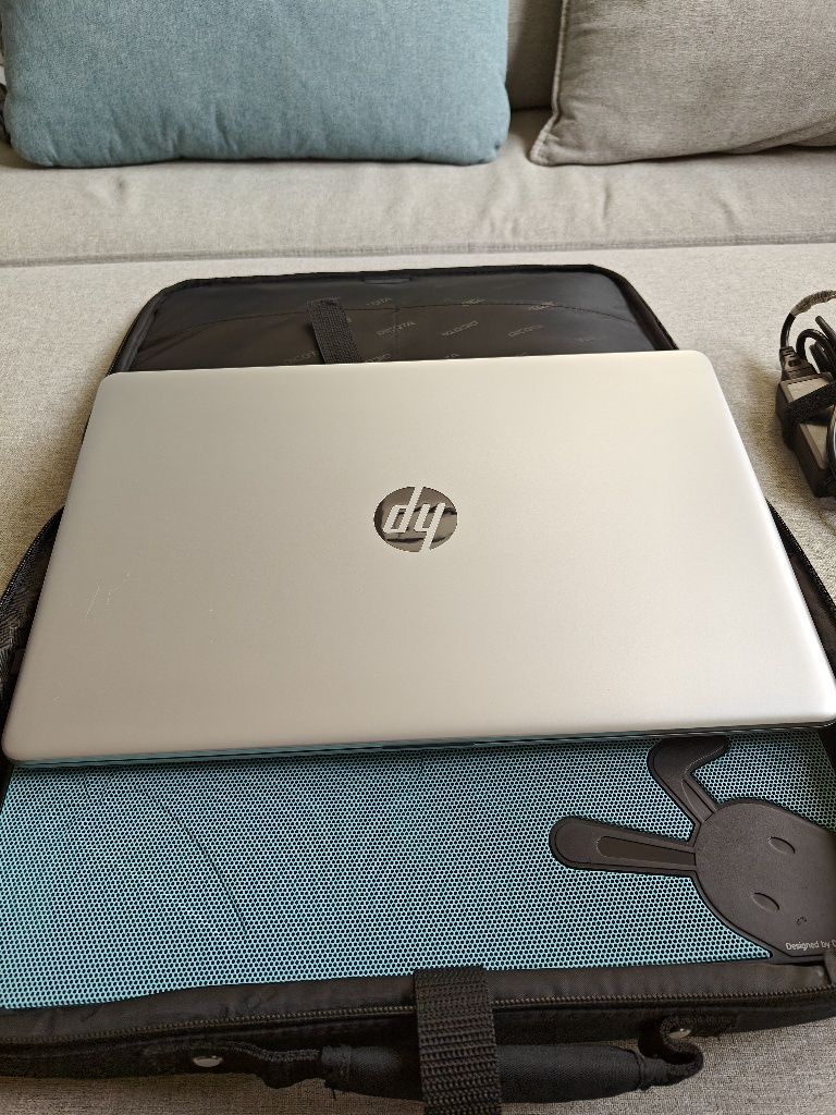 Laptop HP 15.6'' 500GB SSD 1TB HDD