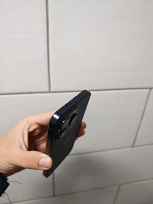 iPhone 15 Pro Blue 128GB Impecabil totul original liber retea