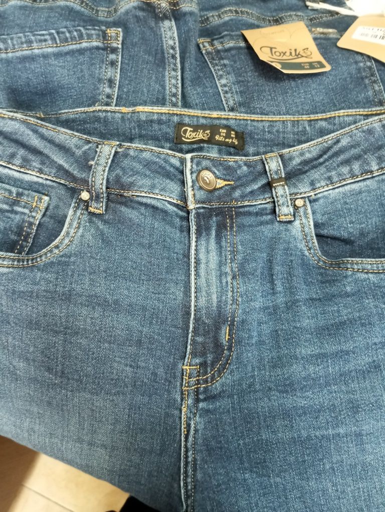 Дамски дънки. 36,38,40,42. Wide leg.