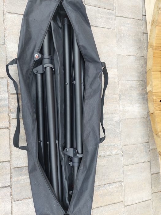 RCF 715 МК4 Стойки

Продавам RCF 715 мк4 и бас RCF 8003 мк2. В