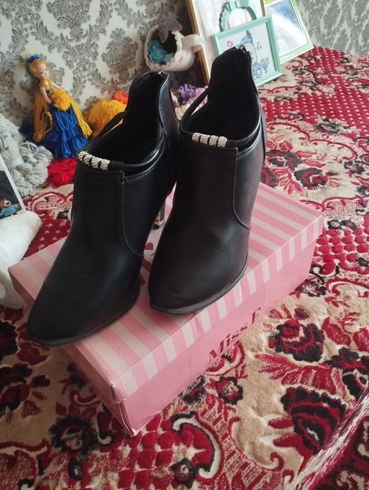 Женская обувь продам