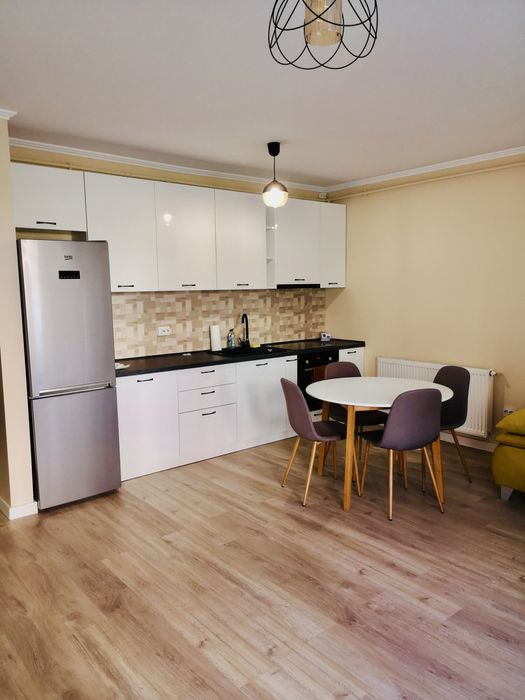 Chirie apartament openspace