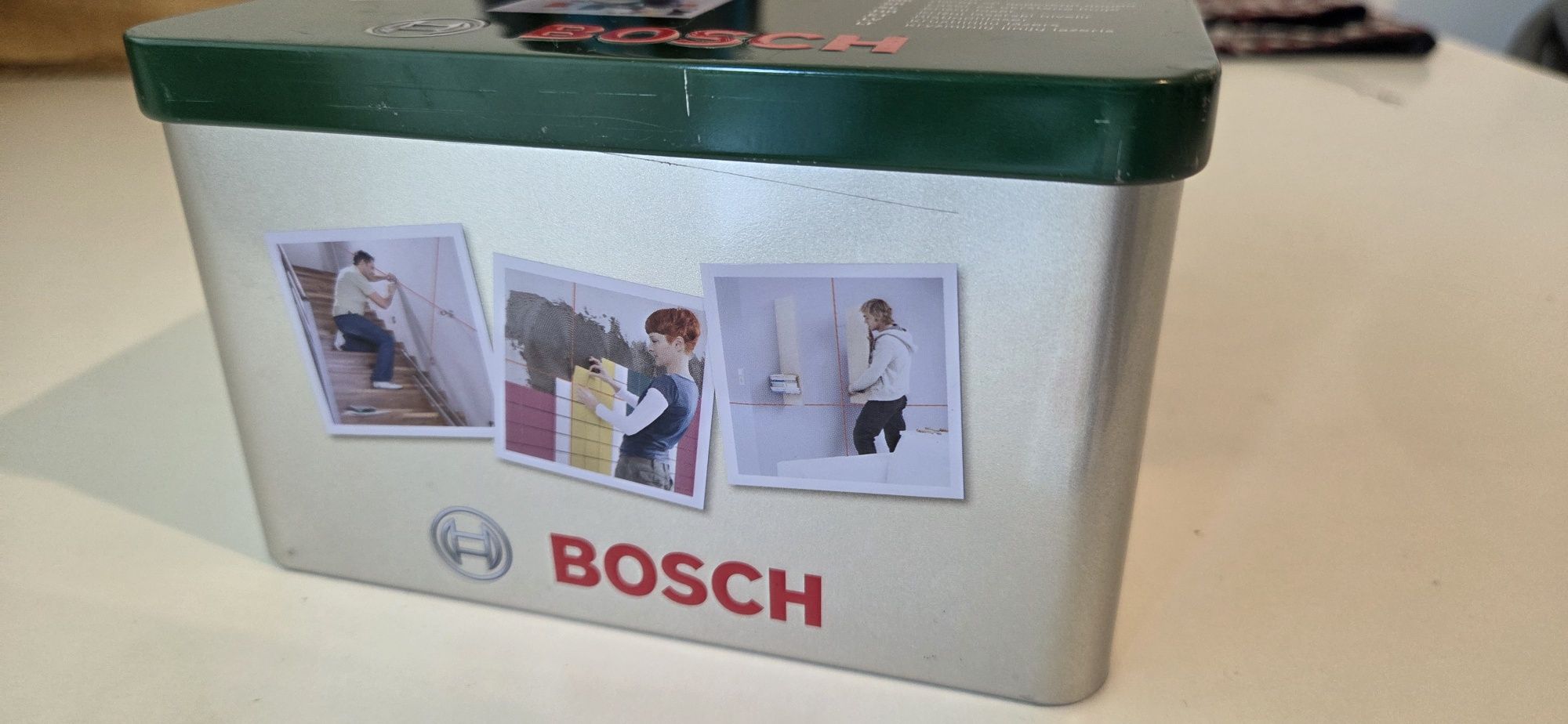 Лазерен нивелир BOSCH QUIGO