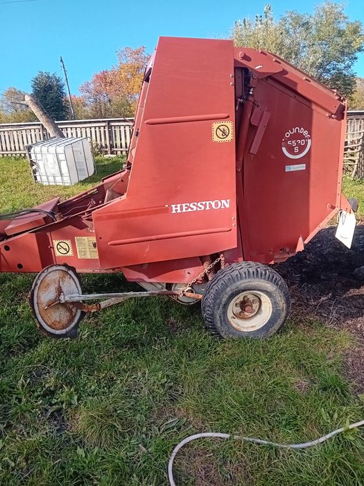 Presă de balotat Hesston 5530s