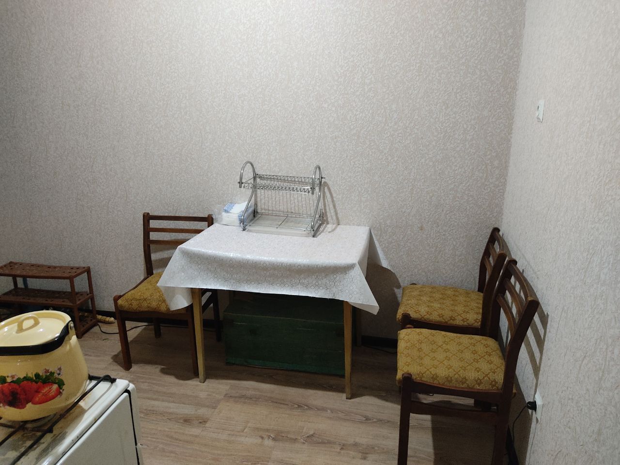 Сдаю 1комнатная квартира на Мирзоулугбекском Раёне, ориентир Инха...